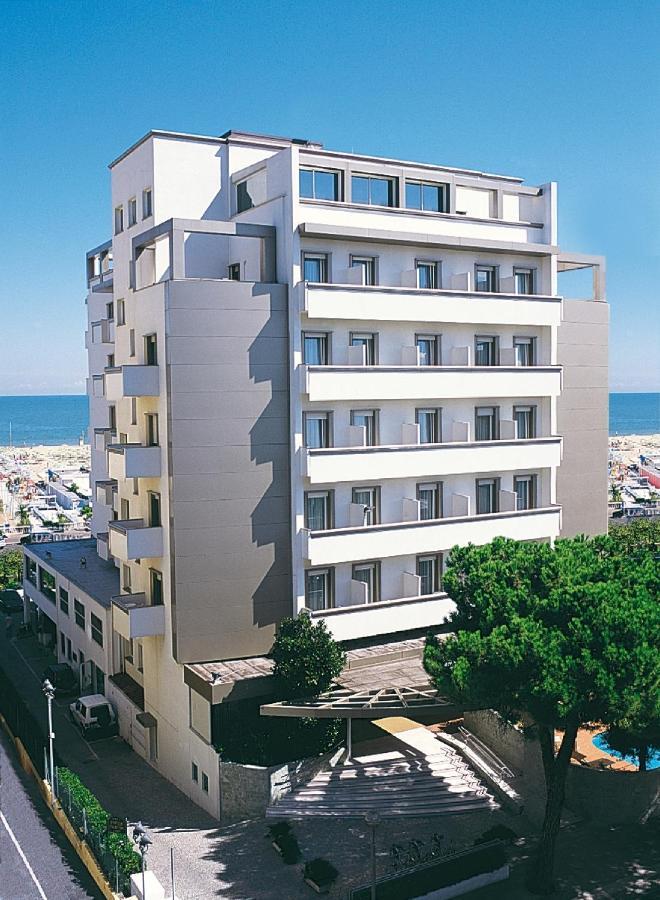 National Hotel Rimini Exterior photo