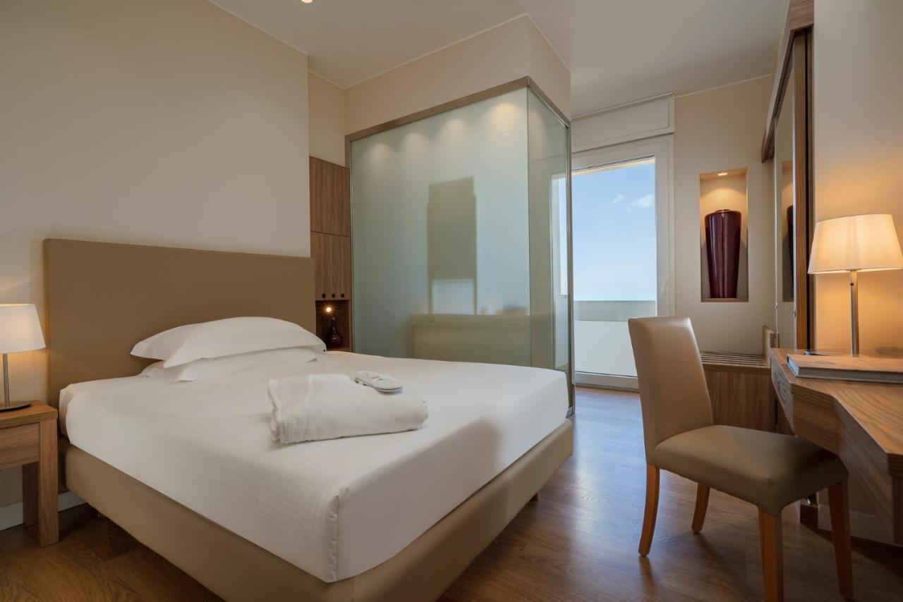 National Hotel Rimini Exterior photo