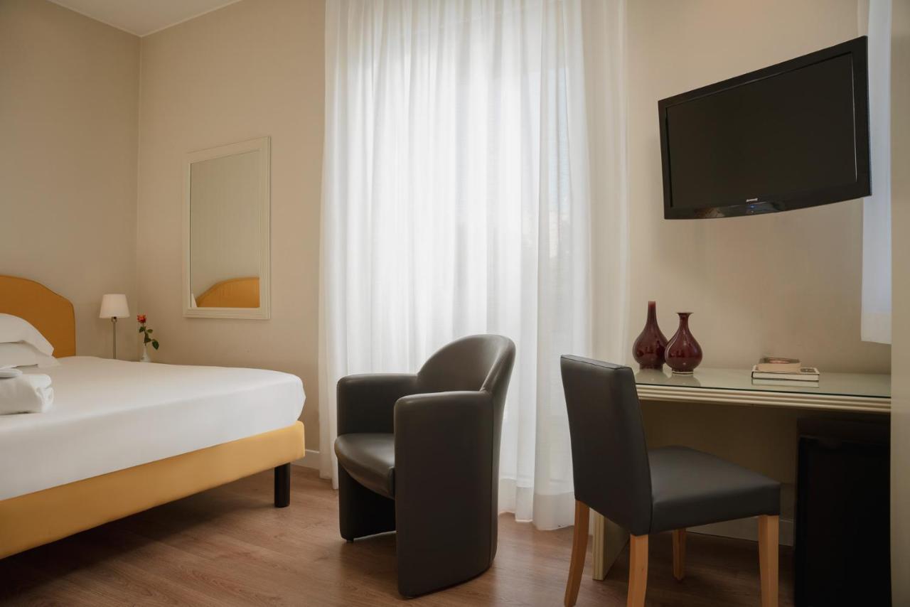 National Hotel Rimini Exterior photo